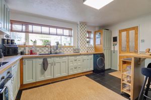 Kitchen- click for photo gallery